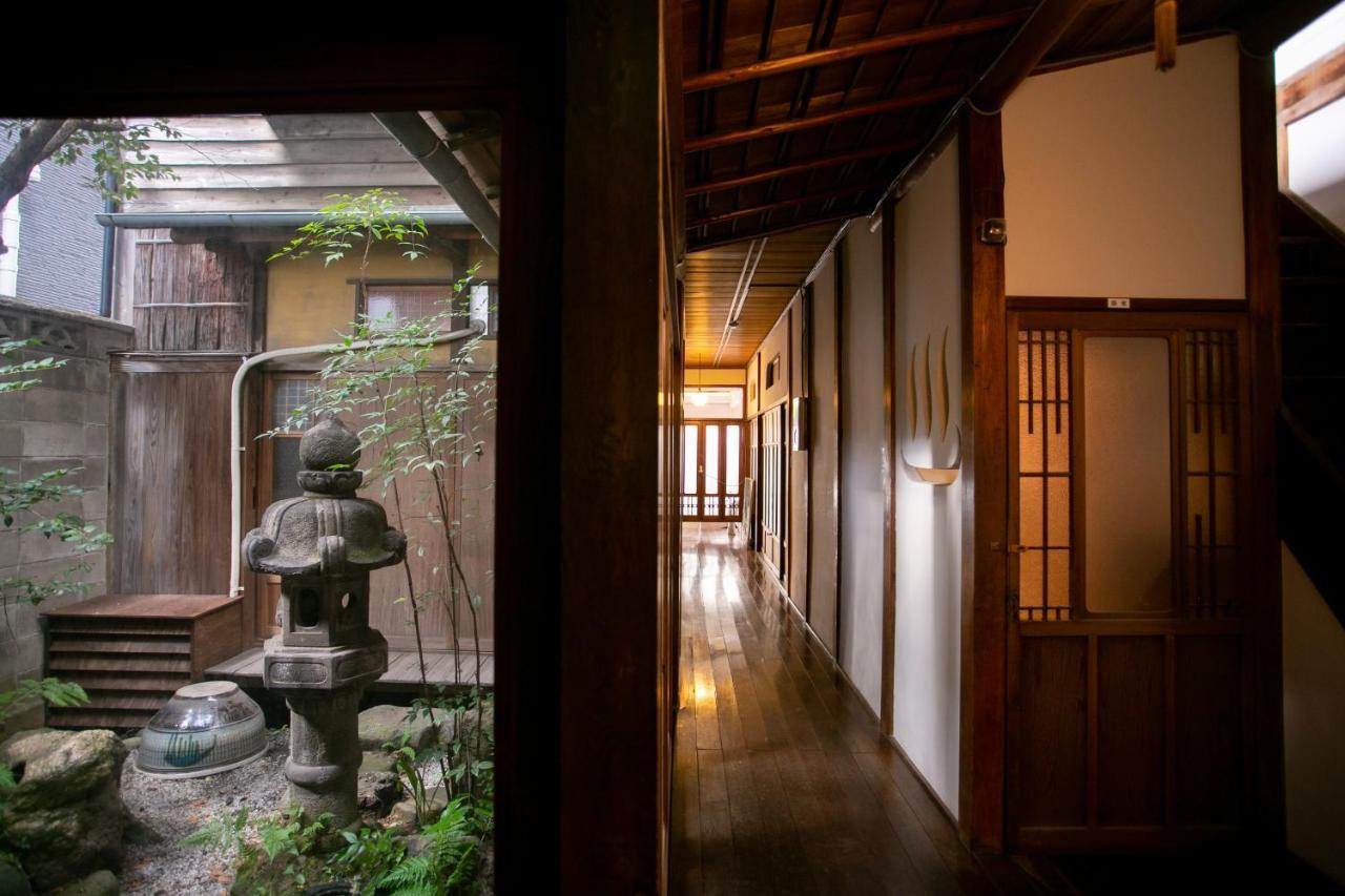 Mojiko Guest House Porto Kitakyūshū Exteriör bild