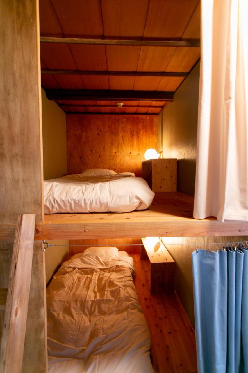 Mojiko Guest House Porto Kitakyūshū Exteriör bild