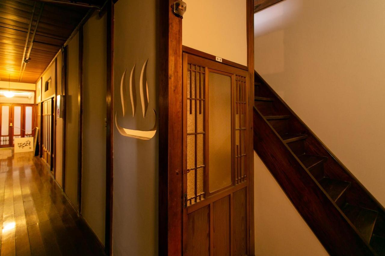 Mojiko Guest House Porto Kitakyūshū Exteriör bild