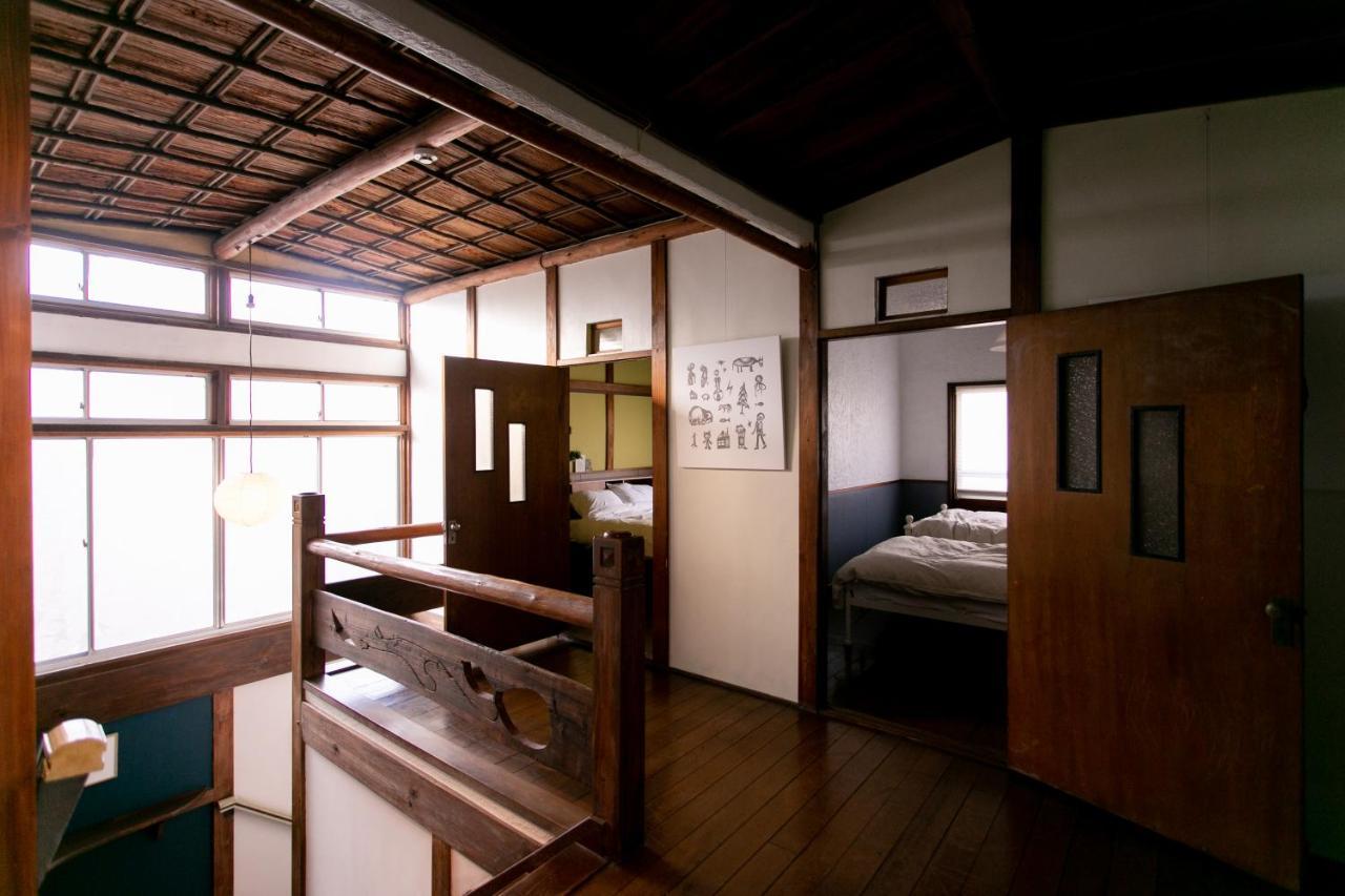 Mojiko Guest House Porto Kitakyūshū Exteriör bild