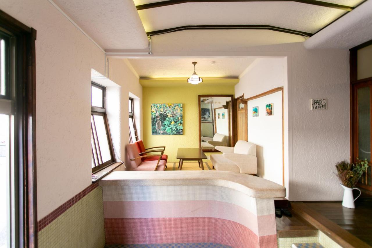 Mojiko Guest House Porto Kitakyūshū Exteriör bild