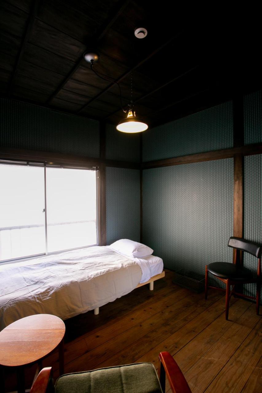 Mojiko Guest House Porto Kitakyūshū Exteriör bild