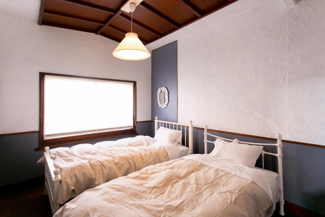 Mojiko Guest House Porto Kitakyūshū Exteriör bild