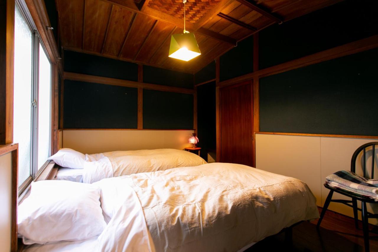 Mojiko Guest House Porto Kitakyūshū Exteriör bild